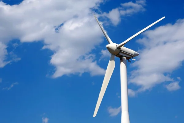 SBL-The-Advantages-of-Upgrading-Wind-Turbine-Components