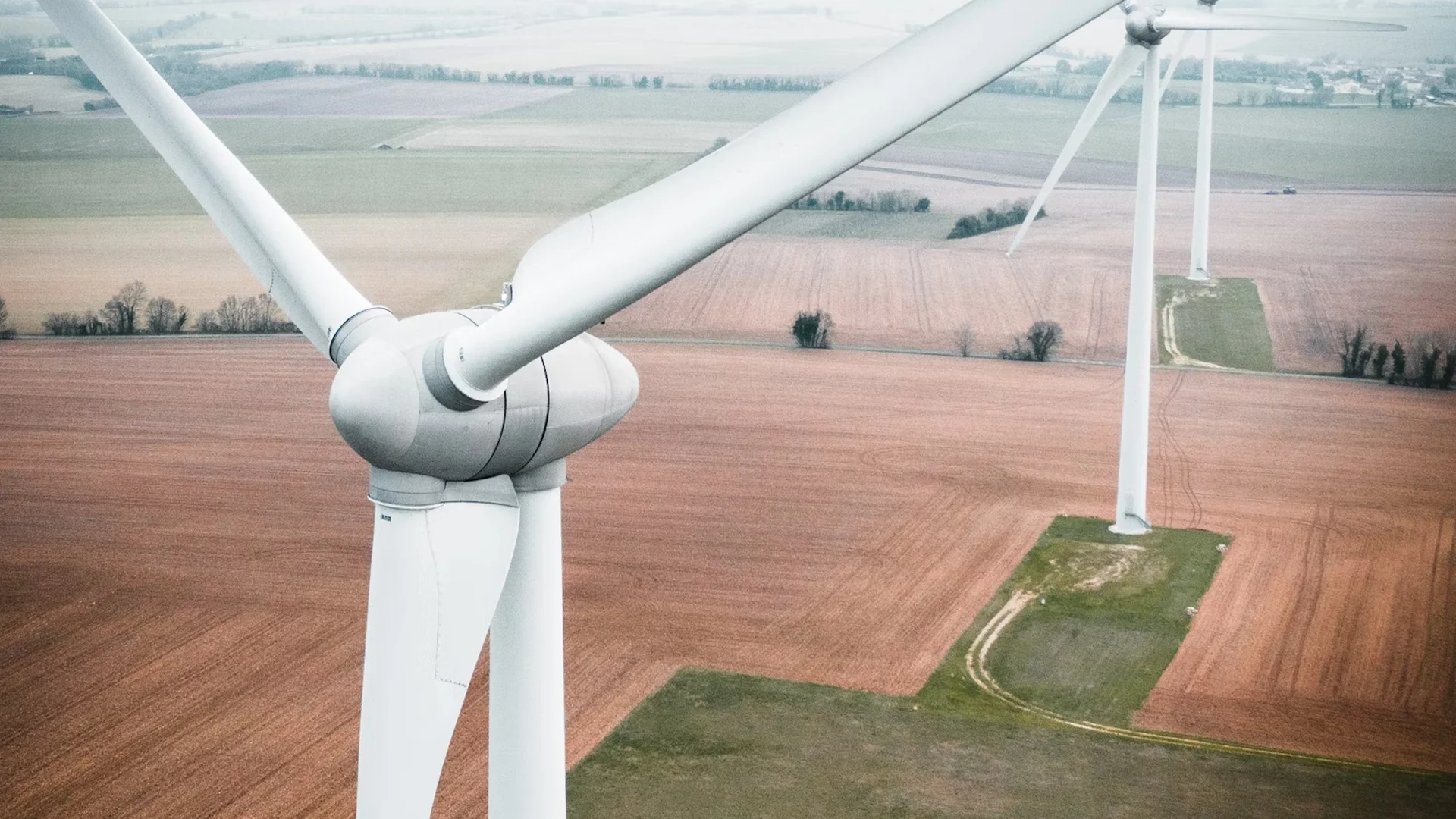 SBL-Solutions-bolt-tensioning-wind-turbine-maintenance