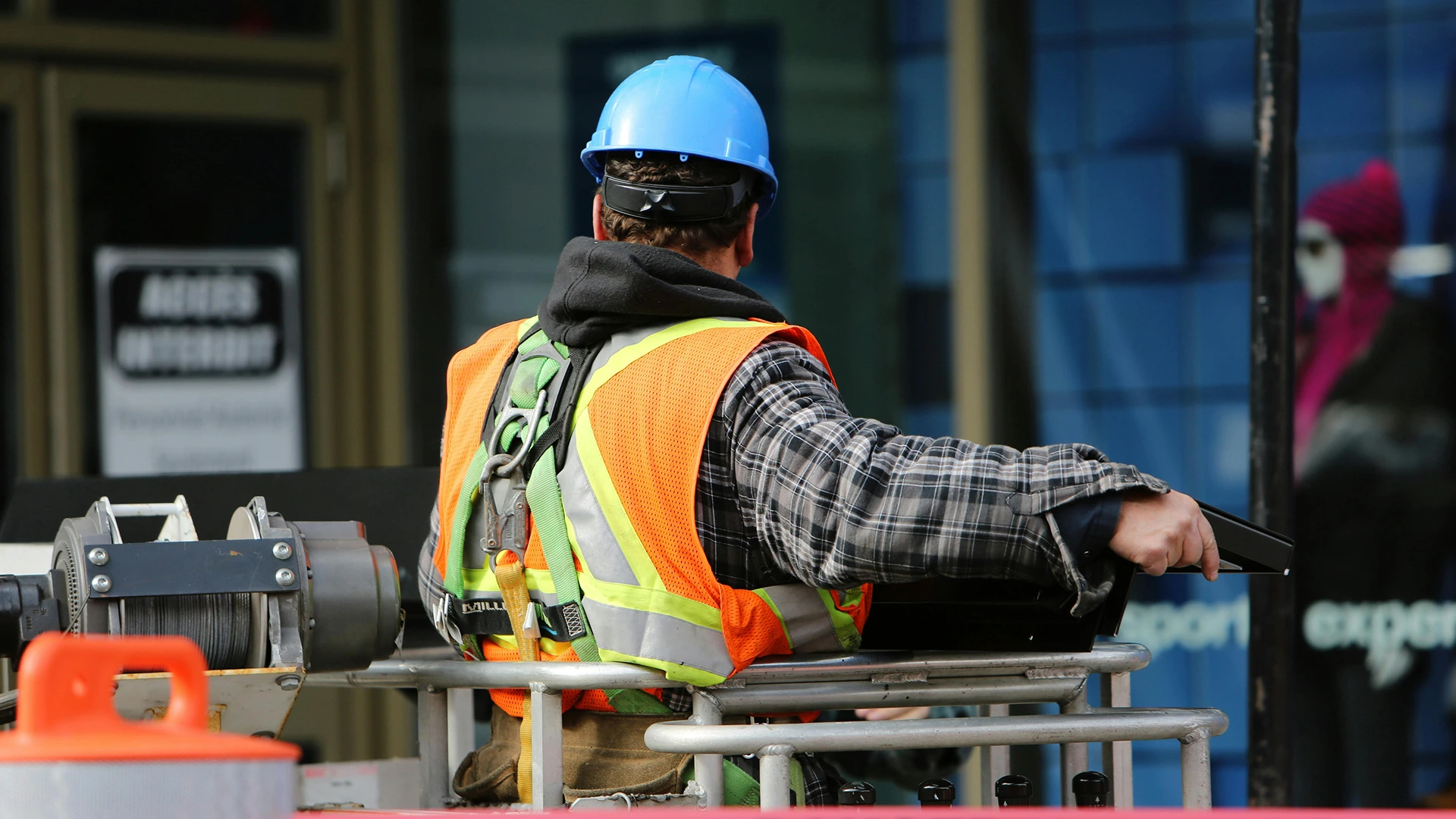 Construction Safety at Height: How SBL Protects Workers During Turbine Build