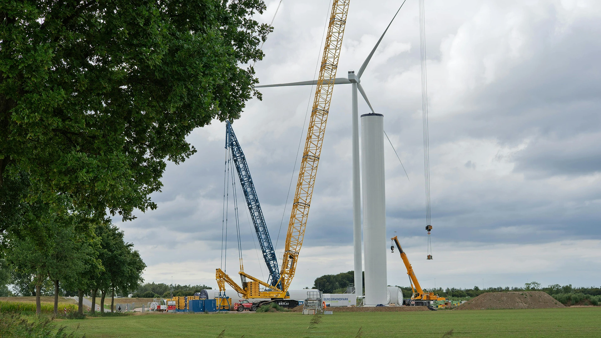 The Future of Wind Farm Construction: Trends, Technologies & Workforce Evolution