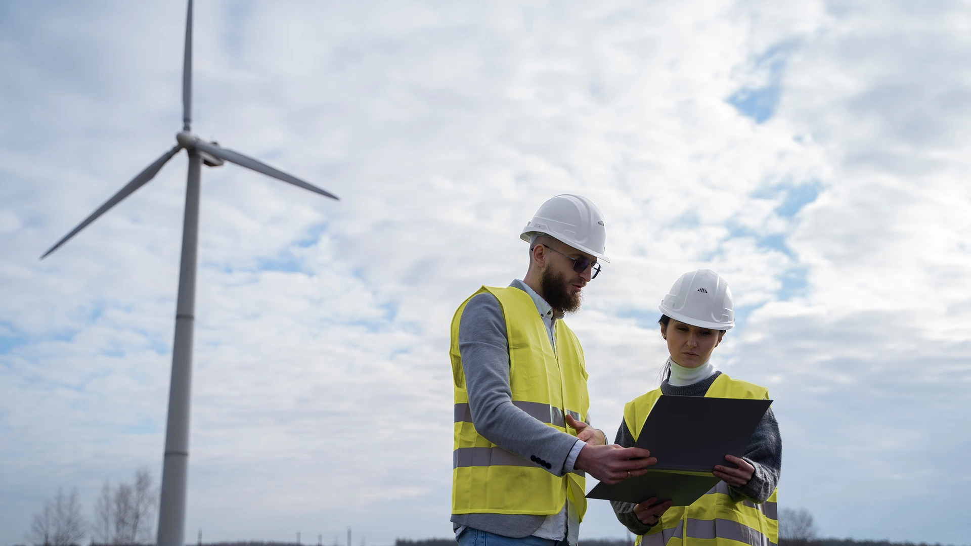 Quality Assurance in Wind Farm Construction: Inspections, Tests & Documentation