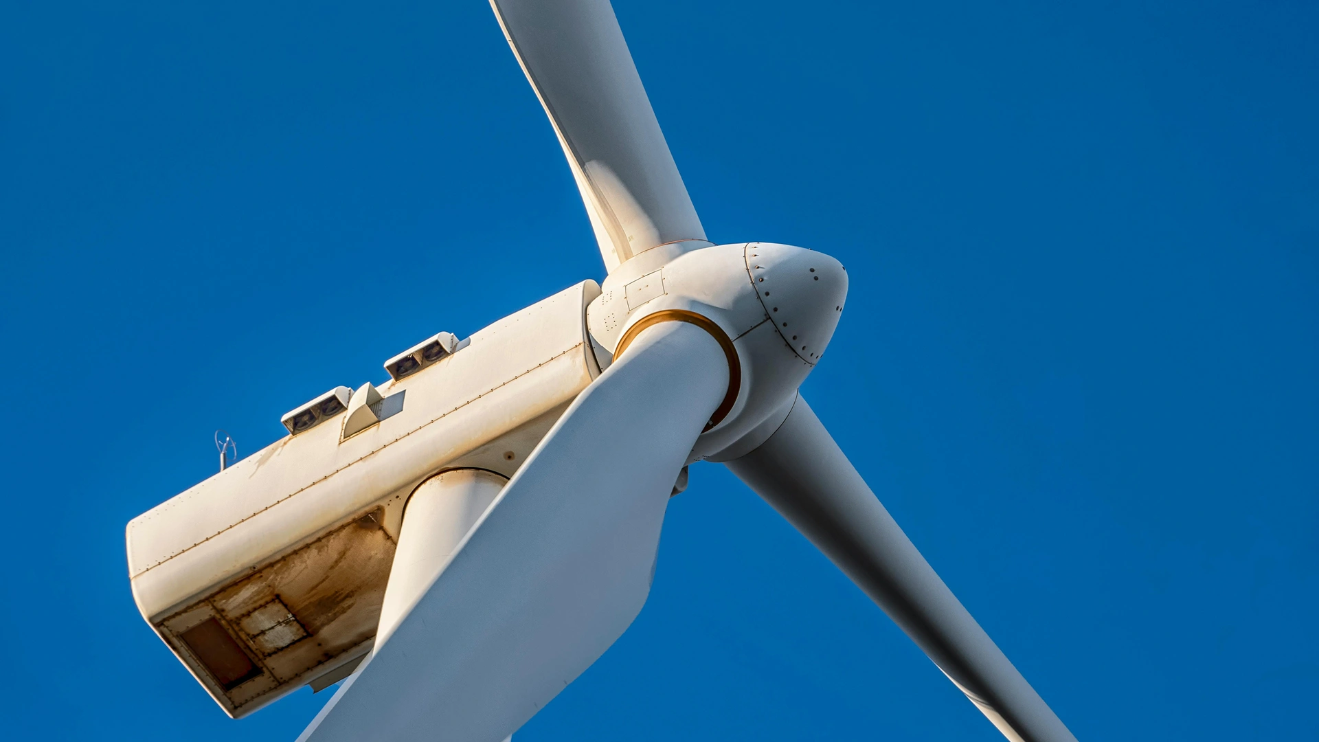 SBL-Solutions-how-generator-failures-in-wind-turbines-impact-long-term-asset-performance-Body-image